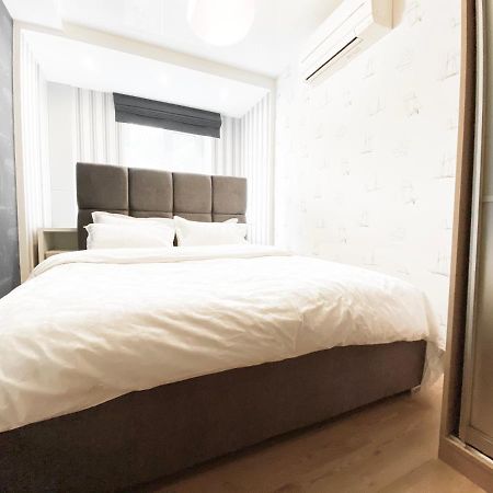 2-Bedroom Apartment Most City Area, Ekaterynoslav Square Dnipro Ngoại thất bức ảnh