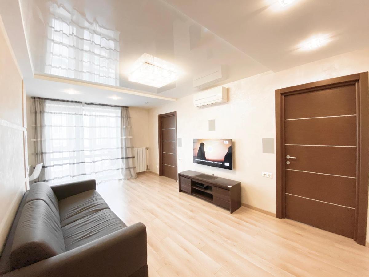 2-Bedroom Apartment Most City Area, Ekaterynoslav Square Dnipro Ngoại thất bức ảnh